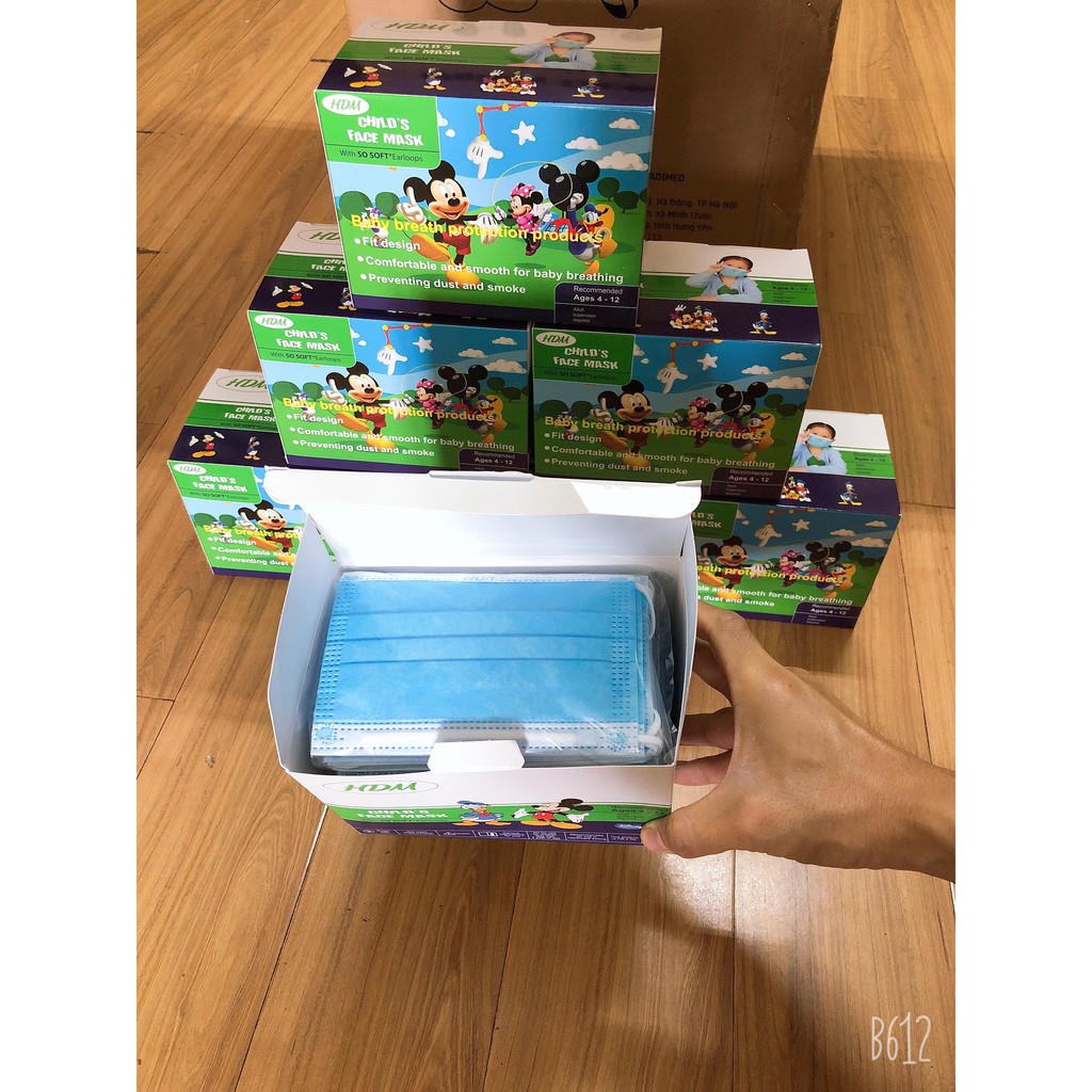Khẩu trang trẻ em kháng khuẩn - Hộp 50 cái, dễ chịu cho bé khi sử dụng | BigBuy360 - bigbuy360.vn