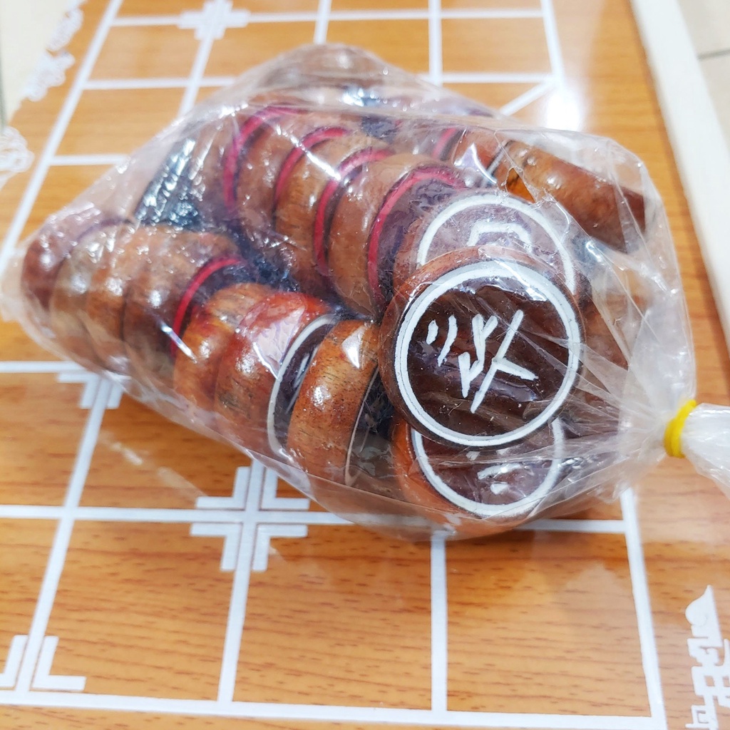 Bàn cờ tướng bằng gỗ thông có thể gấp gọn