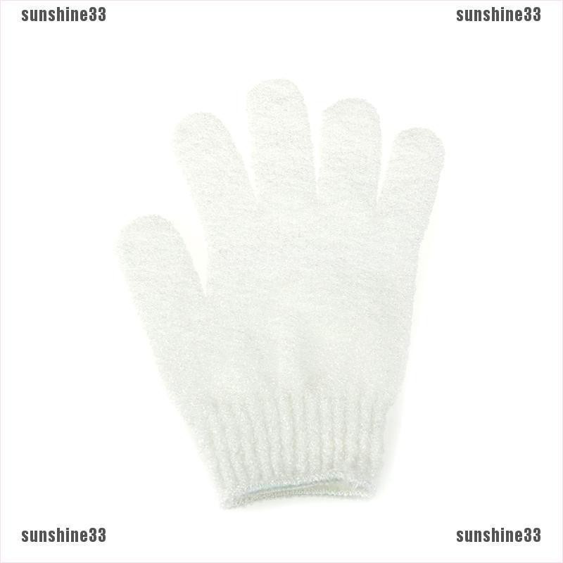 Găng tay tẩy tế bào chết dùng khi tắm cơ thể