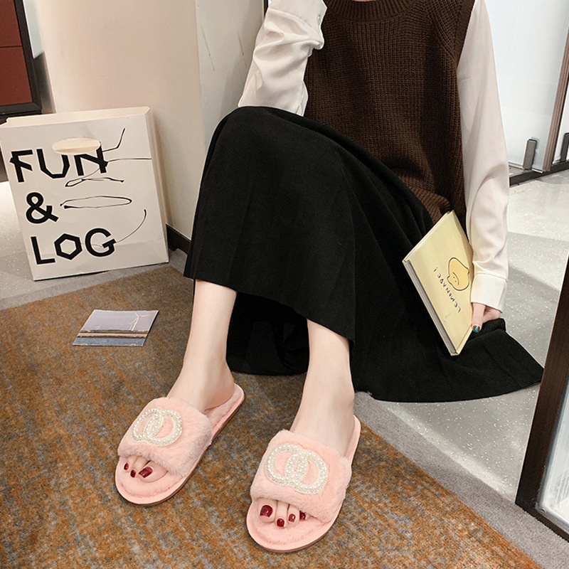 Dép Đi Trong Nhà Chữ Đính Hạt Oo Cao Cấp