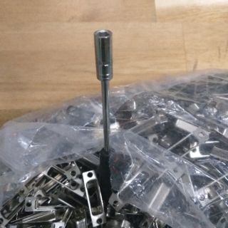 Vít mở cổng Dvi ốc lục giác