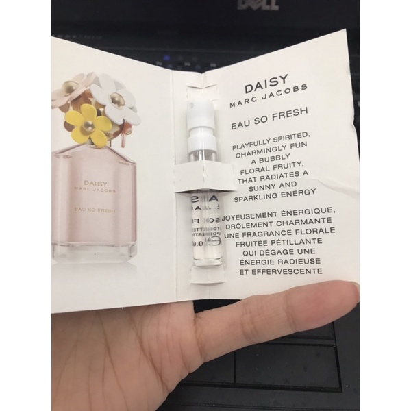 Vial nước hoa Marc Jacobs Daisy Eau so Fresh 1.2ml