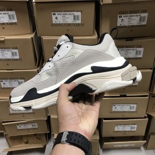 Giầy balen xám đen hàng 1:1 ( full box + freeship )