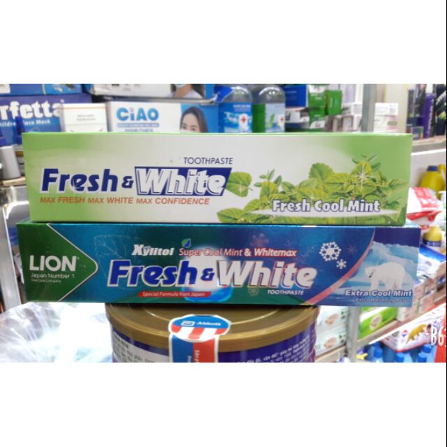 KEM ĐÁNH RĂNG CAO CẤP FRESH&WHITE 160G