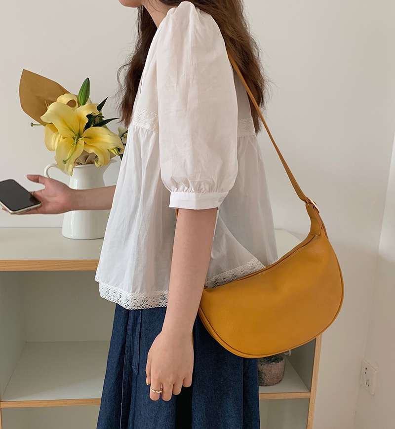 Túi xách IELGY bằng da hình bánh xếp cỡ lớn 30x18x8cm có dây kéo có 3 màu trắng/ đen/ vàng thời trang dành cho nữ