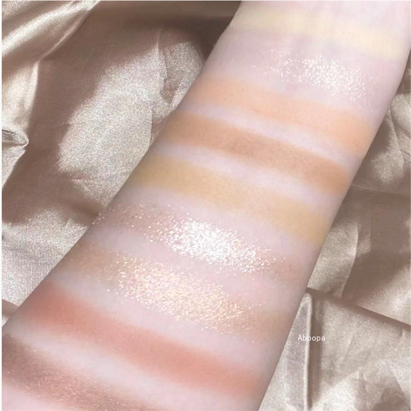 [Hàng mới về] Bảng phấn mắt Leaduu 9 màu sắc tông lì và ánh nhũ lấp lánh chống thấm nước | BigBuy360 - bigbuy360.vn