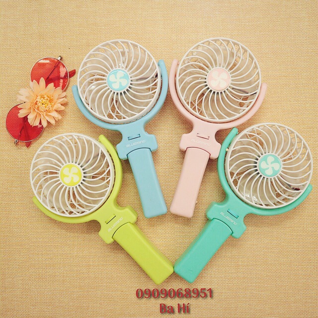 Quạt sạc mini cầm tay Hàn Quốc tặng 1 cục pin sạc