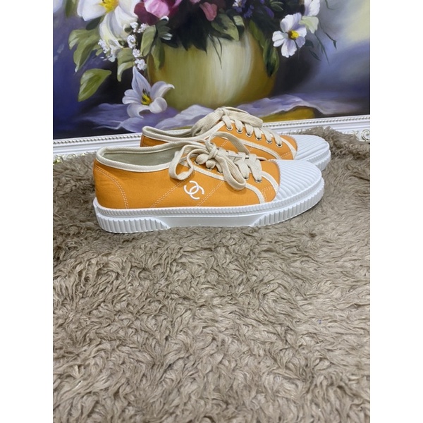 Giày thể thao size 39-40 mỏng