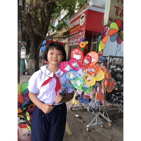 Chong chóng 2 tầng hình, 36cm-25cm