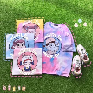 Áo tay lở loang màu hình bé gái Girl World chữ phản quang unisex