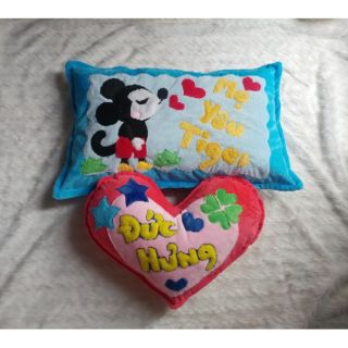 2 Gối handmade theo yêu cầu