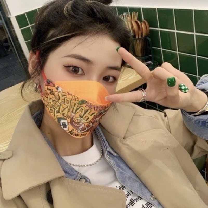 Khẩu trang KF94 mừng Tết