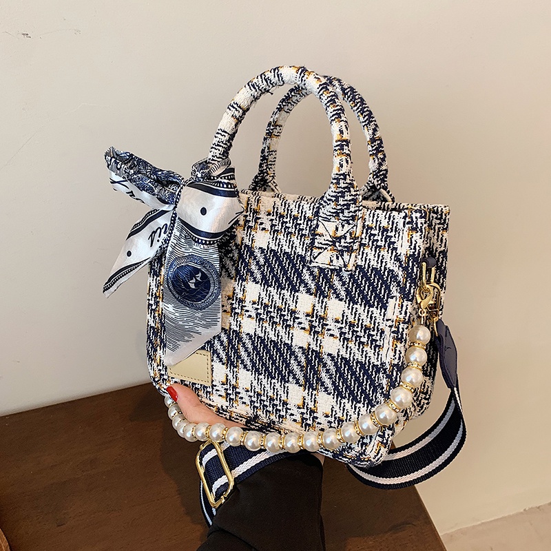 Túi Vuông Xách Tay Nữ Len Đan Thiết Kế Mới Thời Thượng