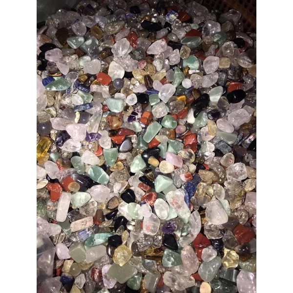 1 viên đá thanh tẩy,viên bóng