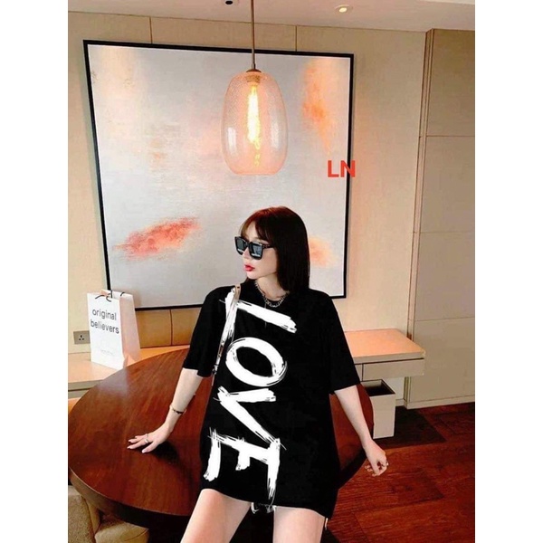 Áo phông Love chữ to TH6