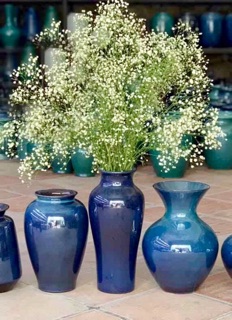 Bình hoa dáng đùi dế - gốm Bát Tràng