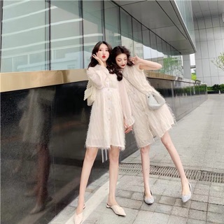 Váy bạn thân trắng be có lông