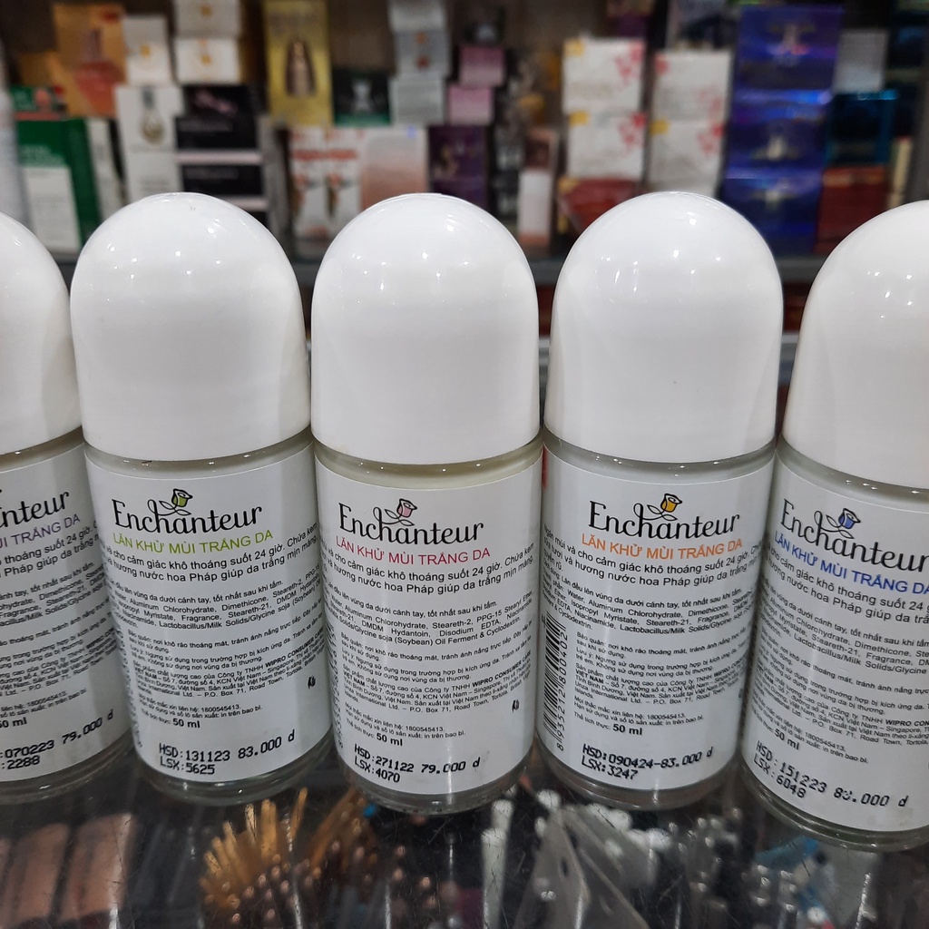 Lăn khử mùi Trắng Da Enchanteur WHITE 50ml