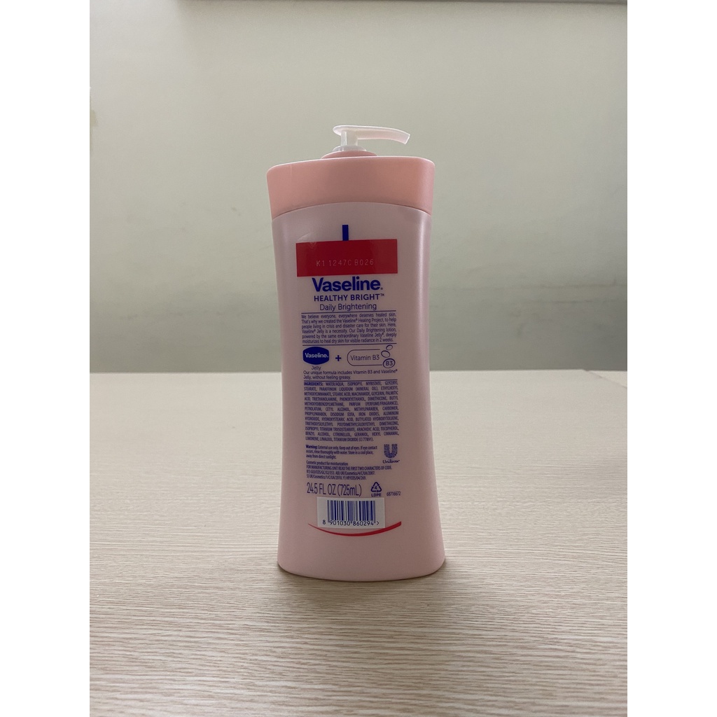 Sữa Dưỡng Thể Vaseline Healthy Bright 725ml - Bảo Vệ, Cân Bằng Độ Ẩm, Làm Mềm Mịn Và Sáng Da