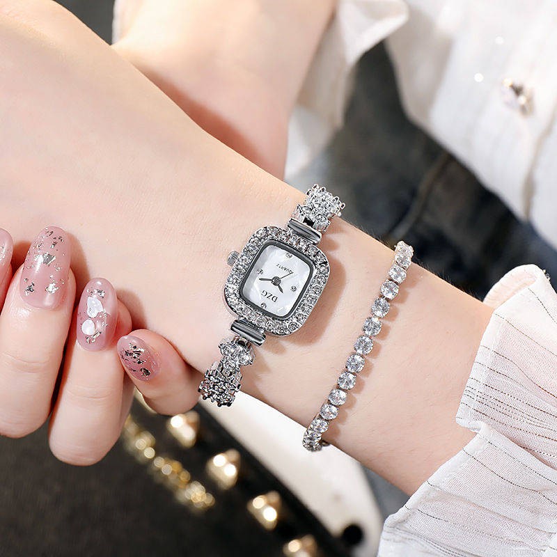 Đồng hồ nữ ☁Phong cách Hàn Quốc Thời Trang Phụ Nữ Đồng hồ đeo tay Rhinestone vuông nhỏ sang trọng Vòng đeo tay giản dị h