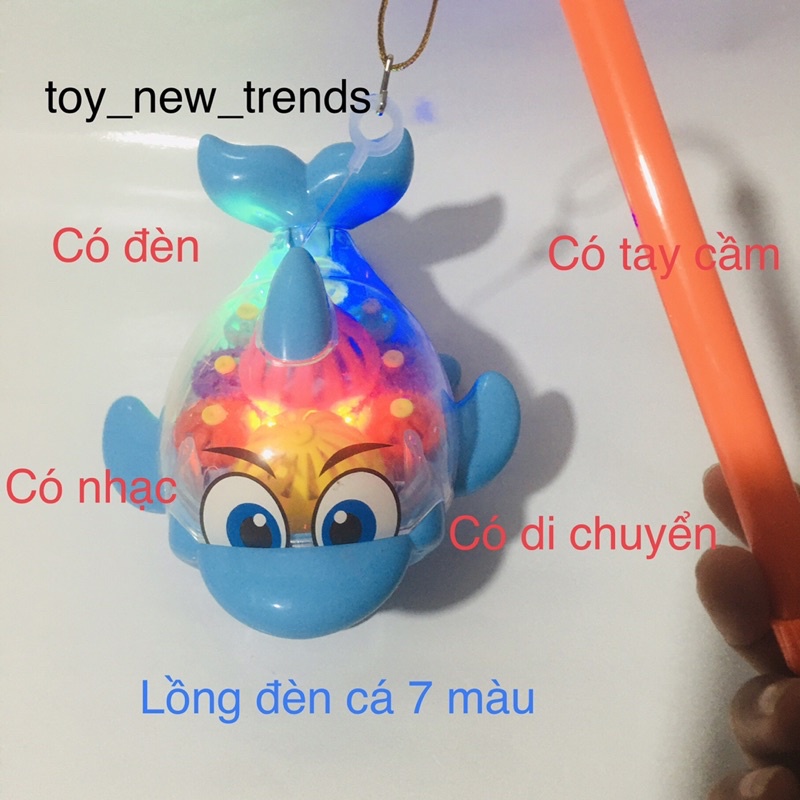 Lồng đèn trung thu cá  nhiều  màu.Đồ  chơi  chạy pin AAA, có nhạc, đèn led,có thể di chuyển.Đèn có tay cầm, màu sắc nét