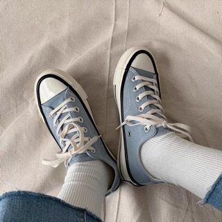 Giày canvas xanh trời ( viền đen)