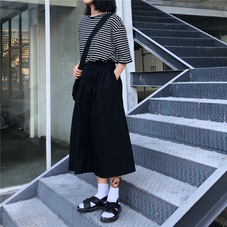 [SIÊU XINH] Set áo thun kẻ + chân váy kaki đen