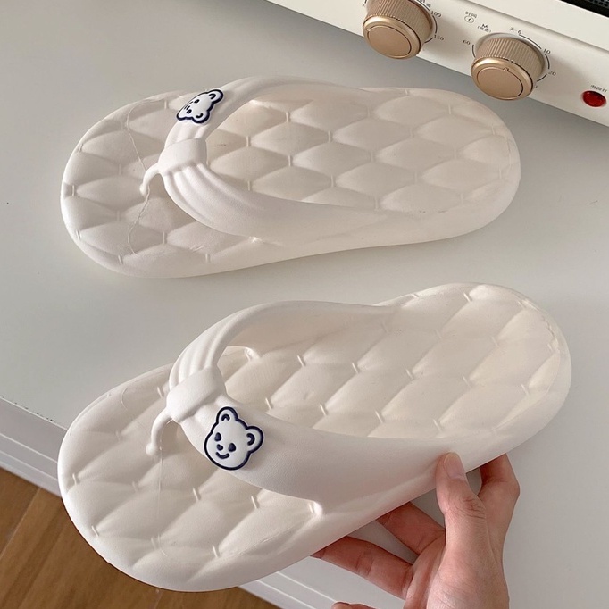 Dép Xỏ Ngón Đi Biển Bằng eva Thoải Mái Chống Trượt Hình Gấu / Cún Dễ Thương