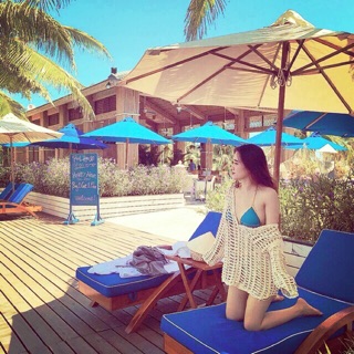 Áo khoác ren lưới đi biển, áo mặc ngoài bikini (hàng có sẵn, ảnh khách mặc)