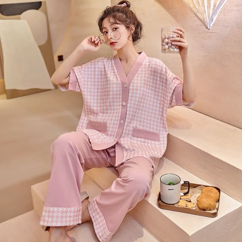 Bộ mặc nhà bộ pijama cổ V chất thun cotton thấm mồ hôi phong cách Hàn Quốc  hoạ tiết trẻ trung, chất siêu co giãn, mát