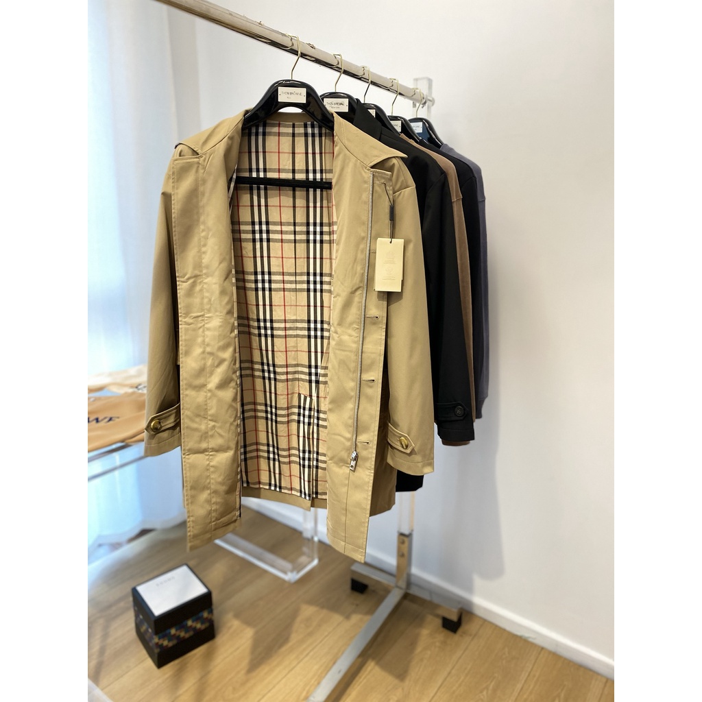 Áo khoác nam thời trang cao cấp Burberry BBR trẻ trung