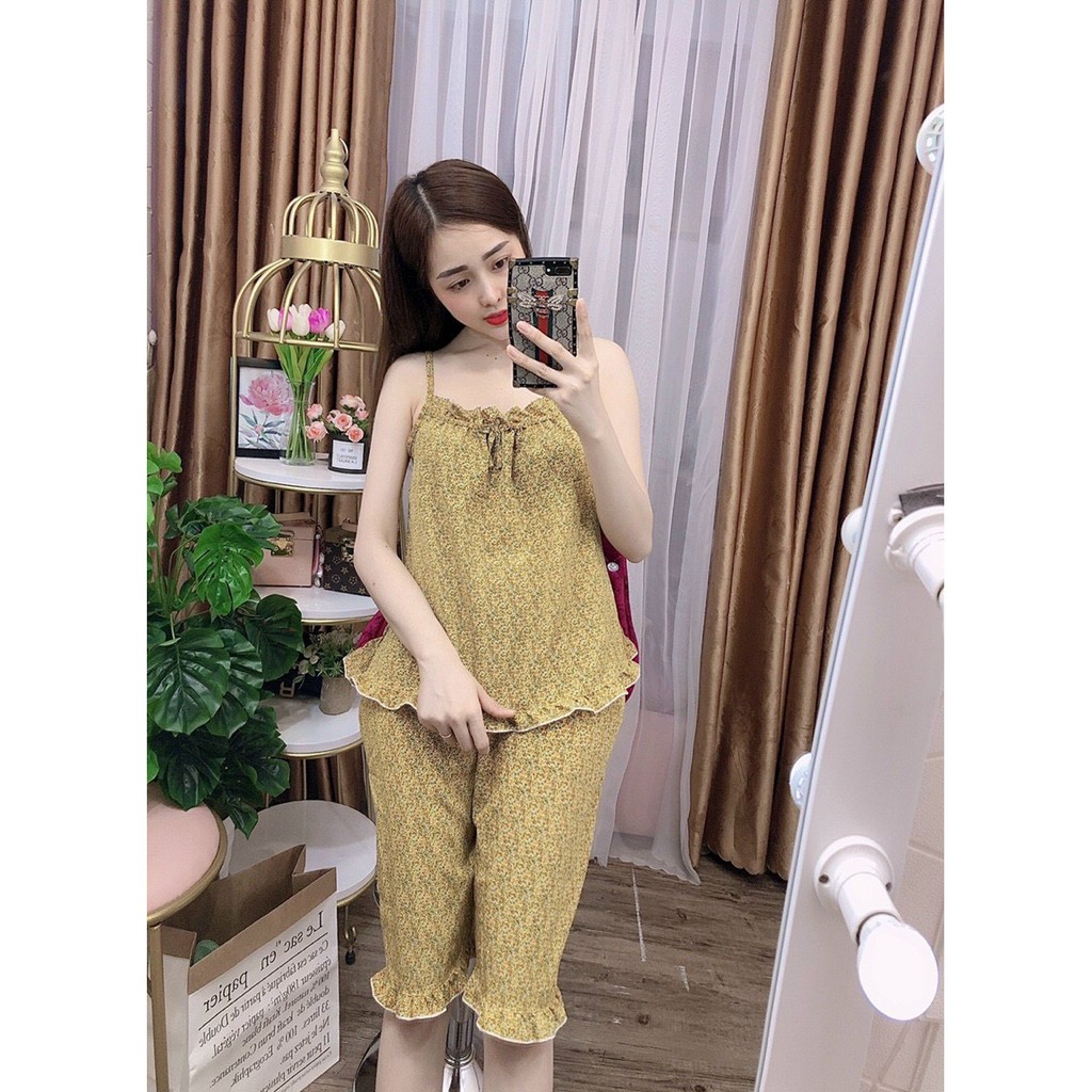 Sét đồ bộ mặc nhà chất lụa satin mềm mịn áo 2 dây, quần lửng họa tiết hoa nhí dễ thương - Shop3nunisex