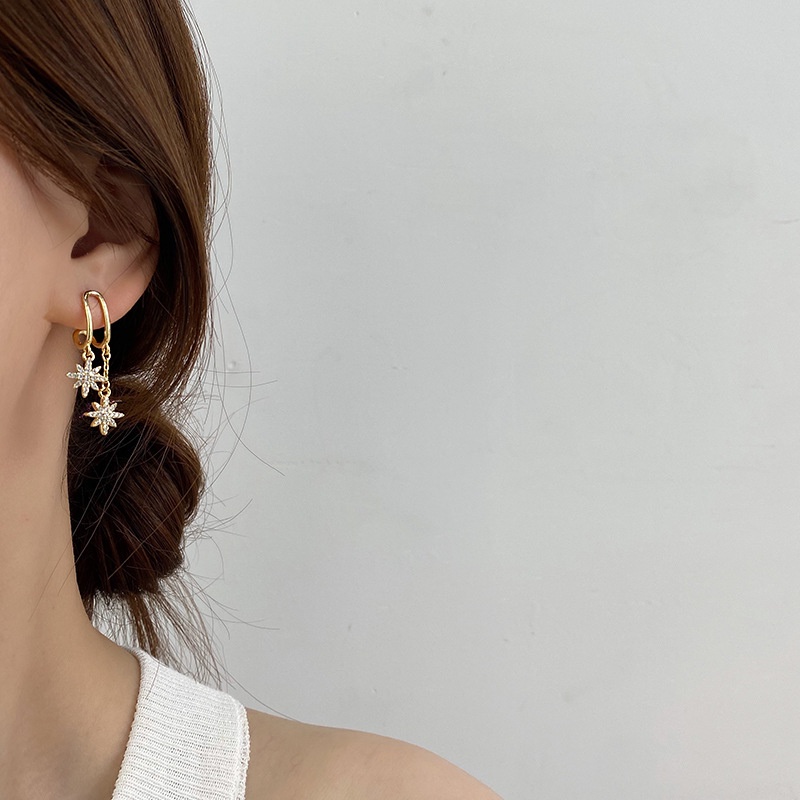 Khuyên Tai Tua Rua Hai Hàng Đính Đá Lấp Lánh Thời Trang Hàn Quốc