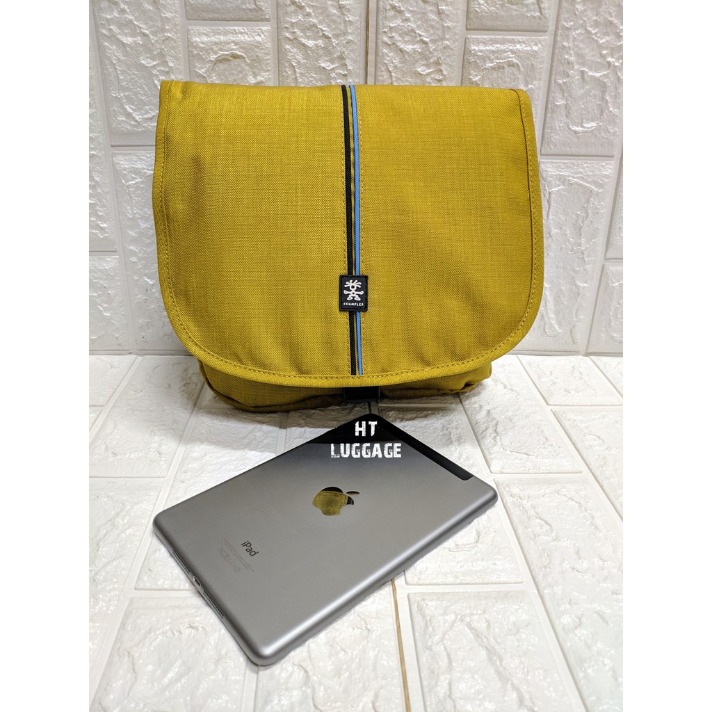 Túi đeo chéo kháng nước Crumpler square S Unisex