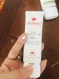 🌱🌱#LaserSunscreen100🌱🌱🌱kem chống nắng Hàn quốc