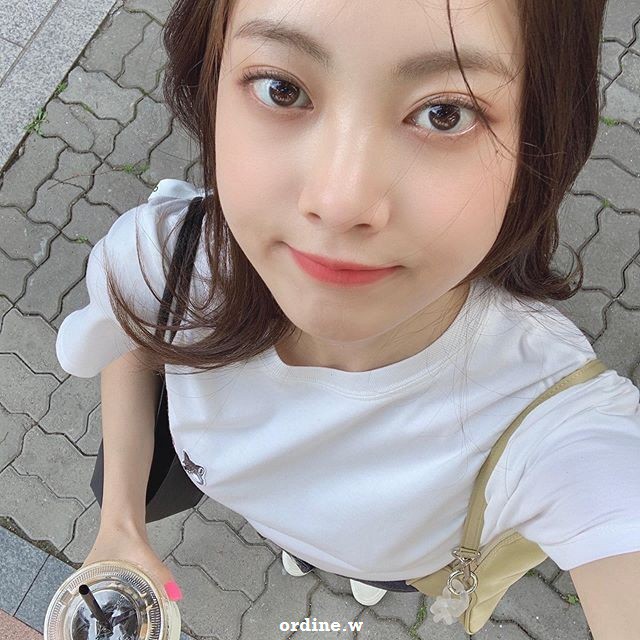 Túi kẹp nách xích BLACKPINK Jennie Jisoo, APRIL Naeun, WEME Doyeon, WJSN Exy, 9muses Kyungri, Soya, Ahn Yewon, Soojin | BigBuy360 - bigbuy360.vn