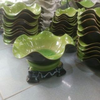 Bát thả hoa kèm đế