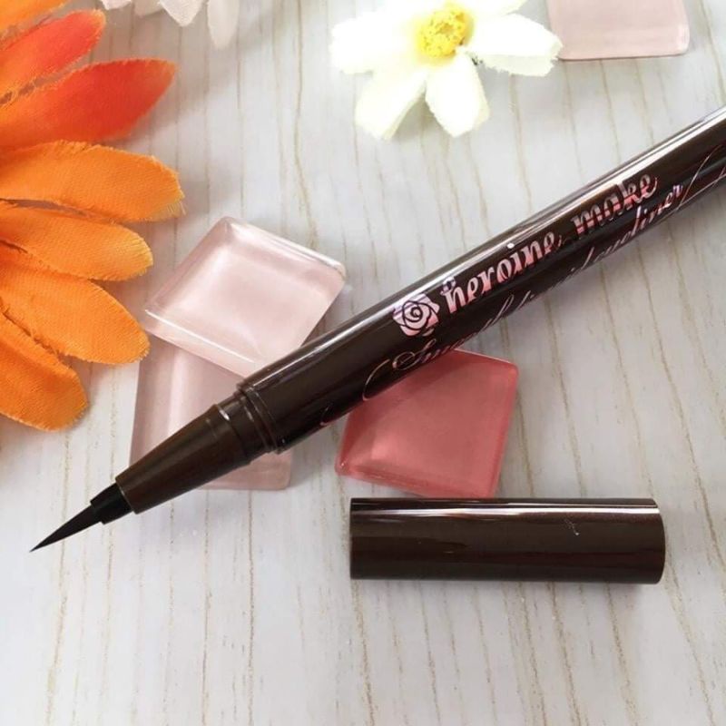 Kẻ mắt Kiss me Heroine Make Smooth Liquid Eyeliner - đủ 3 màu Đen, Nâu và Nâu Đen nét mảnh dễ vẽ chống nước không lem
