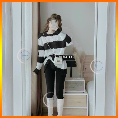 Áo Len Dài Tay Nữ Sọc Đen Trắng Cá Tính Form Oversize Rộng Trùm Mông Hanva