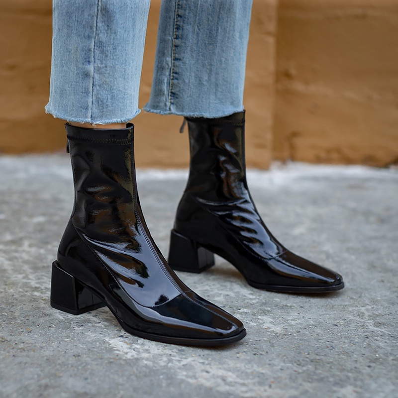 Giày boots cổ cao mũi vuông da bóng ôm chân kéo khóa sau vintage 5cm