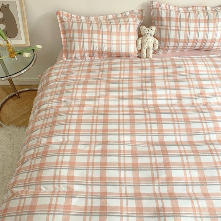 Trọn Bộ 4 Món Chăn Ga Gối Mền Cotton Poly-Thương Hiệu 🌸EVILY🌸- Mẫu KẺ HỒNG Đơn Gian & Tinh Tế