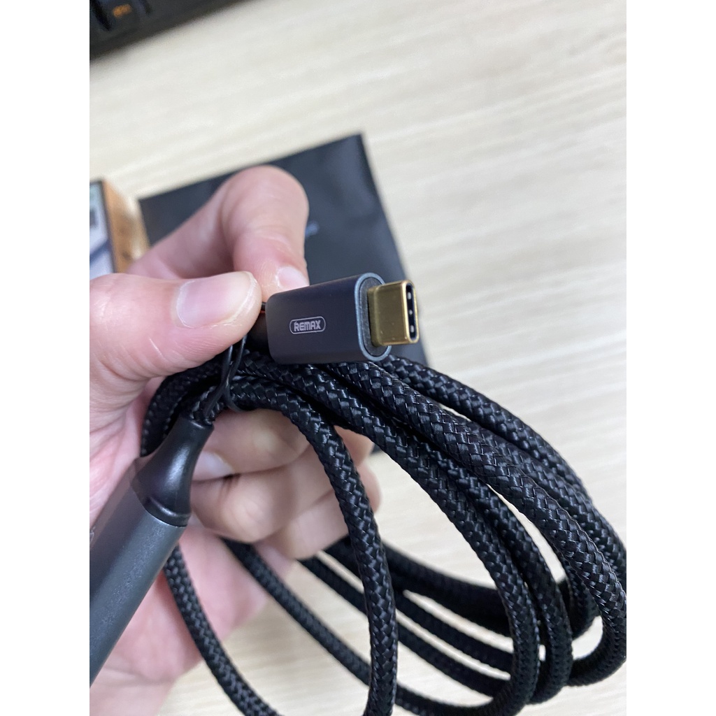 Cáp HDMI cho thiết bị Type C Remax RC-C017a hỗ trợ xuất hình ảnh 4K