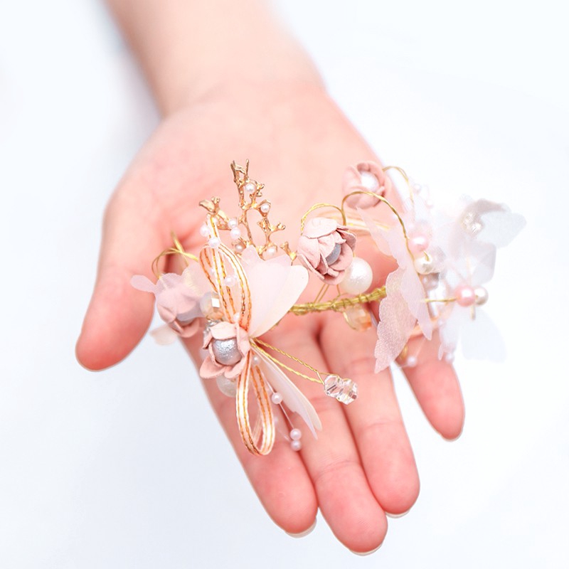 Vòng Hoa Đeo Tay Xinh Xắn Hợp Thời Trang Dành Cho Phù Dâu