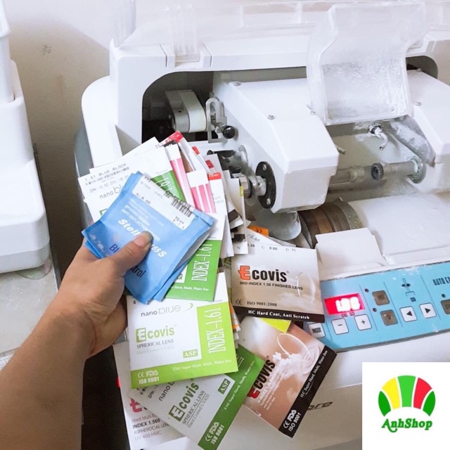 Tròng kính cận phổ thông khoảng độ từ 0.00 - 8.00 độ, độ loạn 0.00 - 2.00 độ | BigBuy360 - bigbuy360.vn