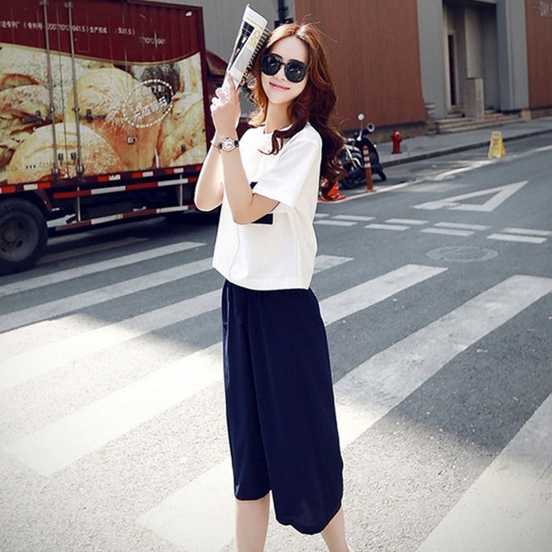 FREESHIP ĐƠN 99K_ Set Áo Cotton Lanh Ngắn Tay + Quần Lửng Ống Rộng Thời Trang Nữ