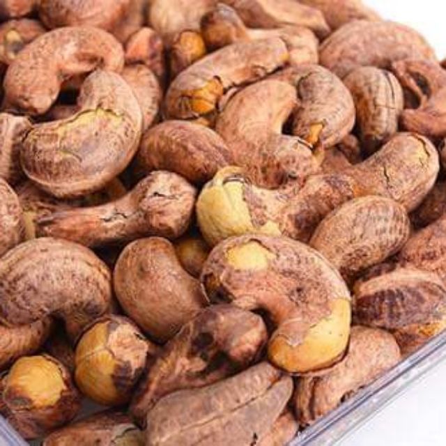 Com bo hạt điều nguyên sống