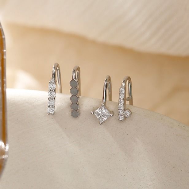 Bông Tai Bạc S925 Dạng Kẹp Thiết Kế Đơn Giản Xinh Xắn Cho Học Sinh