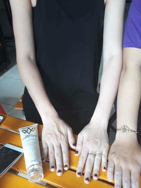 Sữa tắm trắng hằng ngày Mud White Skin 100% thành phần thiên nhiên