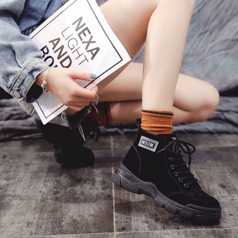 Bốt da lộn, bốt nữ phiên bản chữ MSOM mới, đế tăng chiều cao, lên chân siêu đẹp DVT 1017720