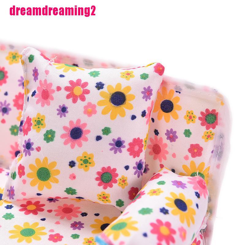 Set 2 Mô Hình Gối Ôm Múa Ba Lê Kèm 1 Mô Hình Dễ Thương